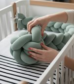 Tresse-de-lit-bebe-vert-matiere